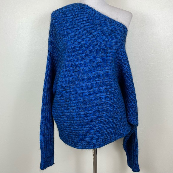 T by Alexander Wang Asymmetrical Knit Sweater - Picture 3 of 11